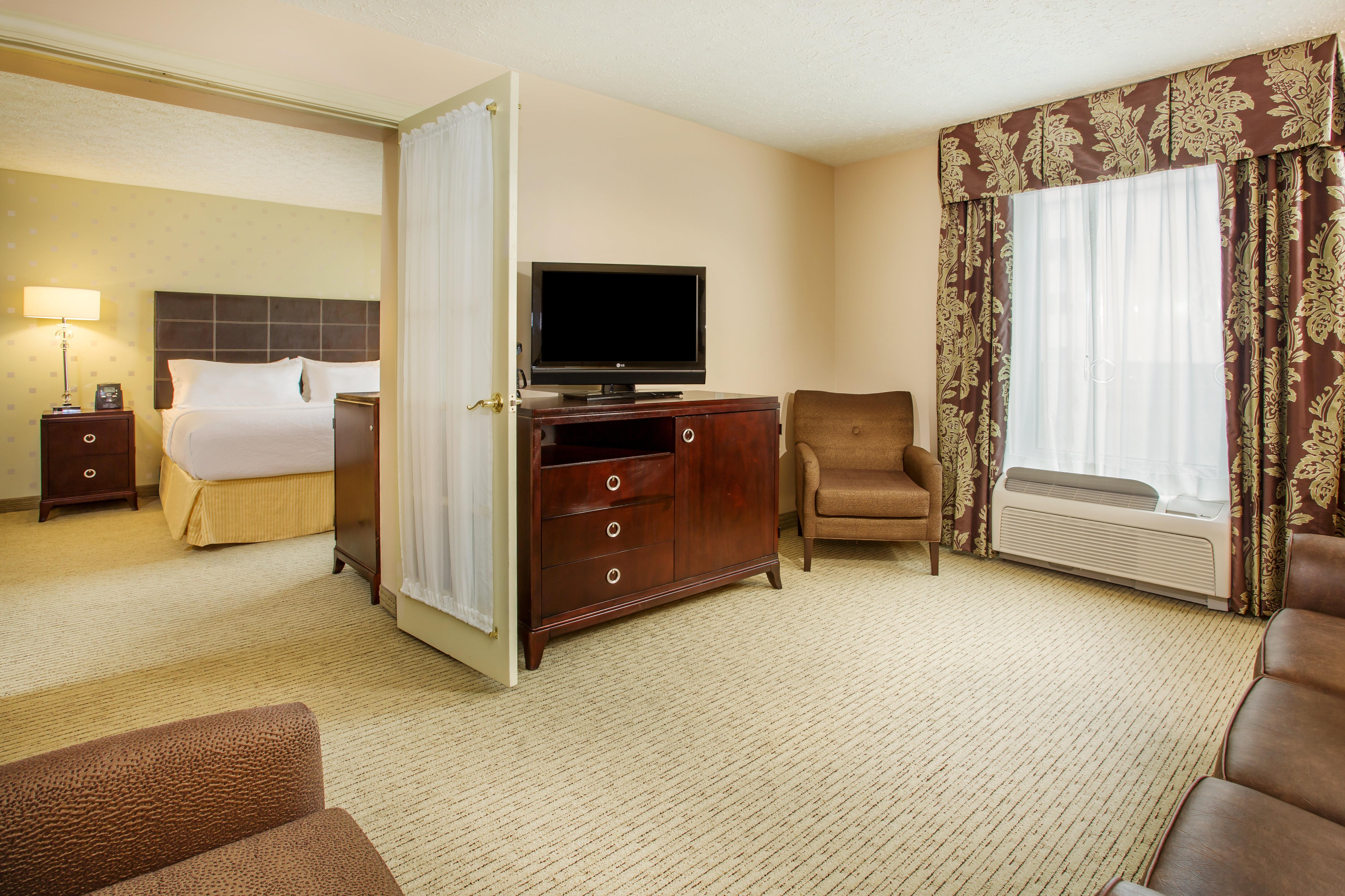 Holiday Inn Bloomington-University Area By Ihg Exterior photo