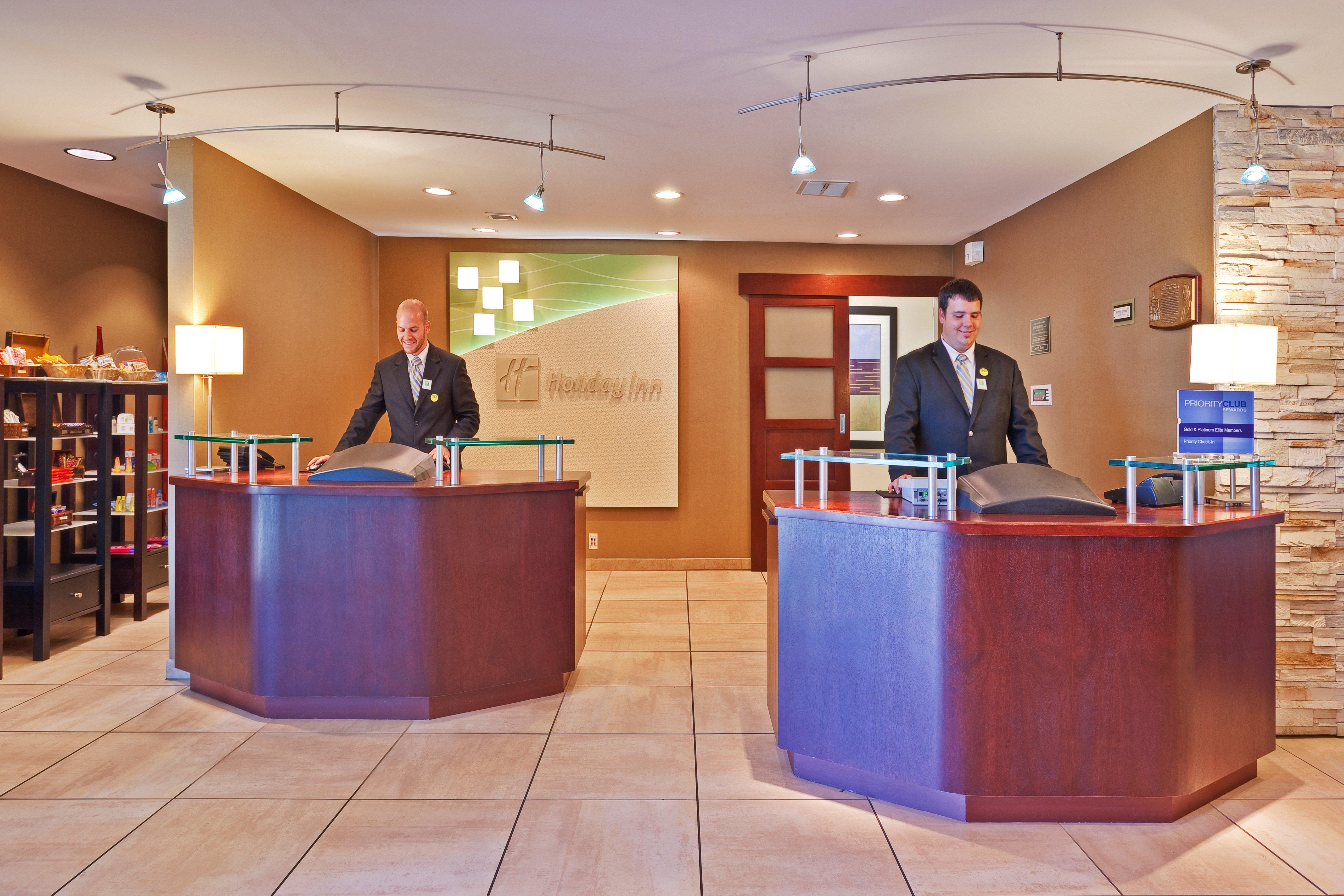Holiday Inn Bloomington-University Area By Ihg Exterior photo