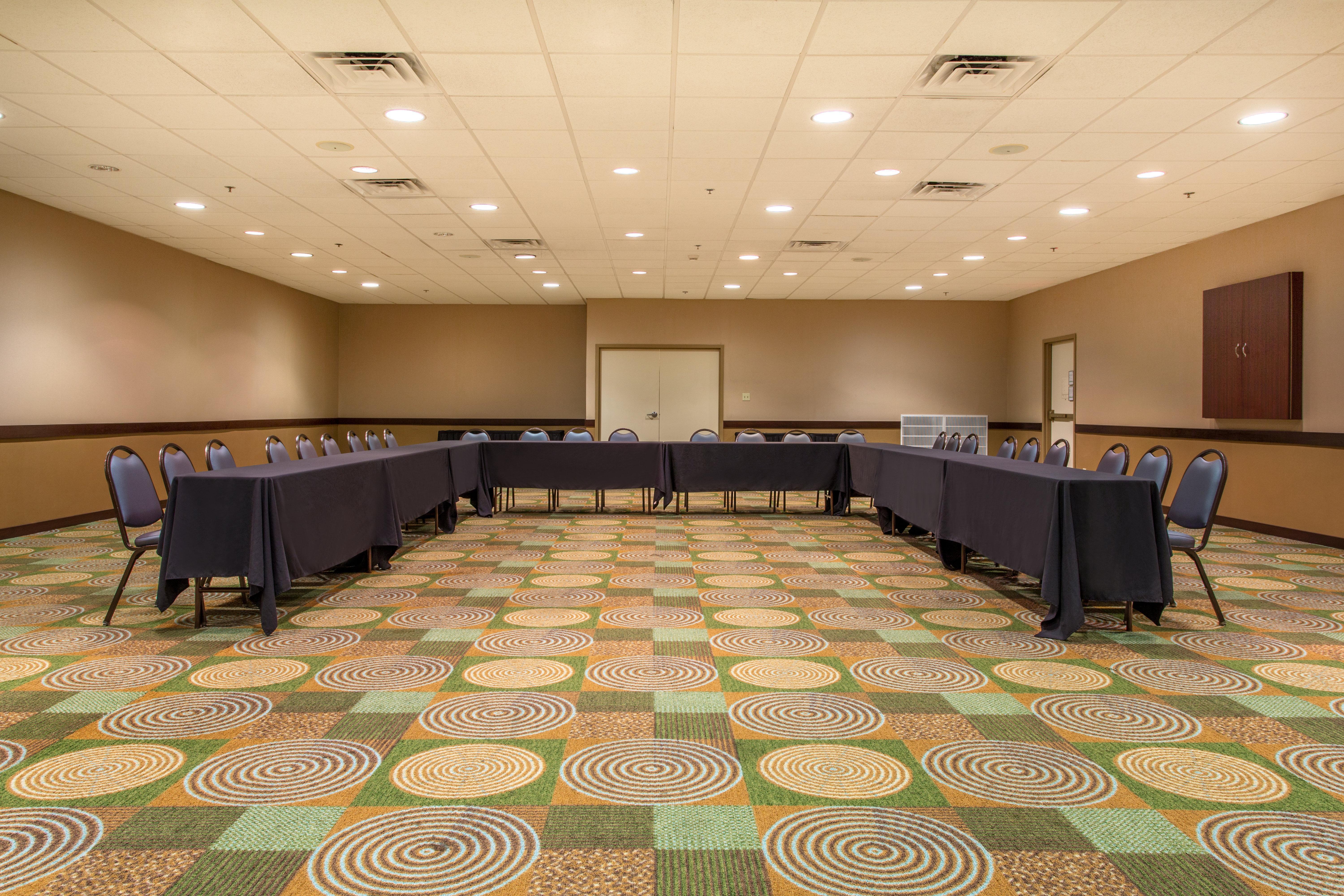 Holiday Inn Bloomington-University Area By Ihg Exterior photo