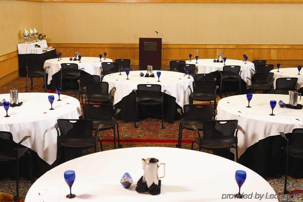 Holiday Inn Bloomington-University Area By Ihg Exterior photo