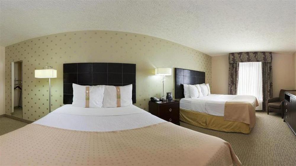 Holiday Inn Bloomington-University Area By Ihg Exterior photo